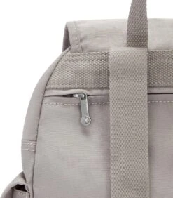 Kipling CITY PACK S Rugzak, 13 Liter - Grey Gris -Tas Kortingswinkel 1051x1200 4