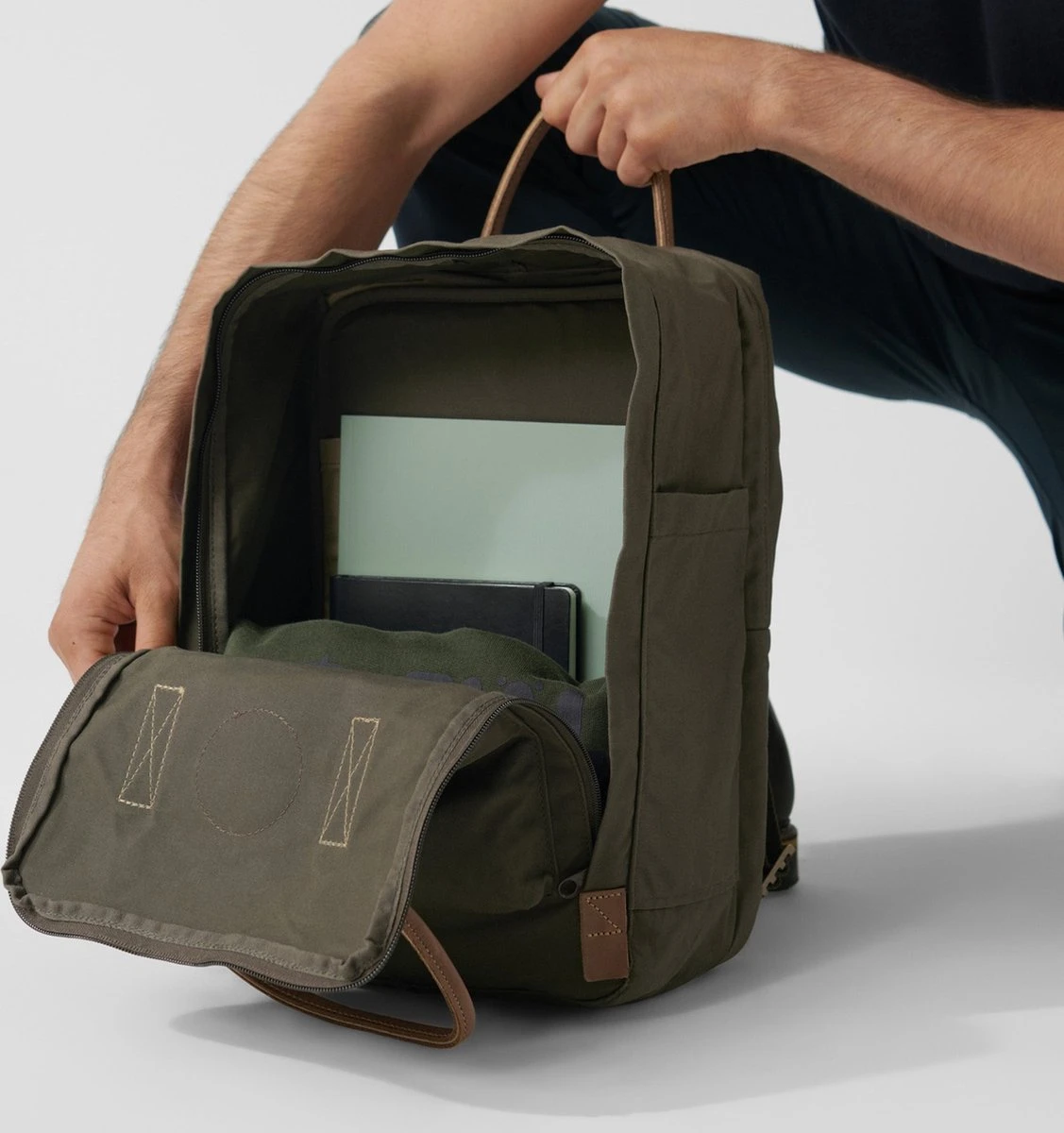 Fjallraven Fjällräven Kånken No. 2 Laptop 15" Unisex Rugzak - Dusk 5 Fjallraven Fjällräven Kånken No. 2 Laptop 15" Unisex Rugzak - Dusk - Afbeelding 3