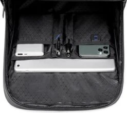 Golden Wolf Rugtas - Rugzak - Laptoptas - Motortas - Zwart 15 Golden Wolf Rugtas - Rugzak - Laptoptas - Motortas - Zwart -Tas Kortingswinkel 1200x1074