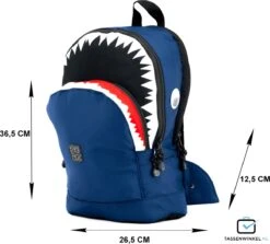 Pick & Pack Haaienvorm - Rugzak - Donkerblauw - Maat M 34 Pick & Pack Haaienvorm - Rugzak - Donkerblauw - Maat M -Tas Kortingswinkel 1200x1085