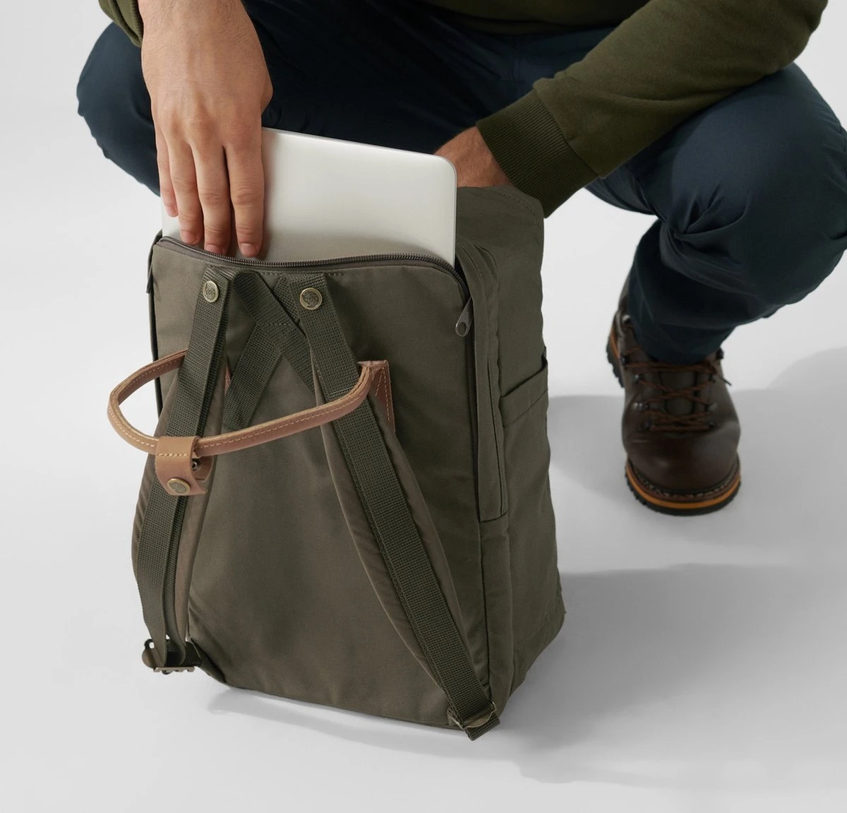 Fjallraven Fjällräven Kånken No. 2 Laptop 15" Unisex Rugzak - Port 8 Fjallraven Fjällräven Kånken No. 2 Laptop 15" Unisex Rugzak - Port - Afbeelding 6