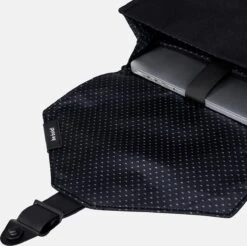 Bold Banana Rugzak 15.6 Inch Laptopvak - Beautiful Black 38 Bold Banana Rugzak 15.6 Inch Laptopvak - Beautiful Black -Tas Kortingswinkel 1200x1197 3