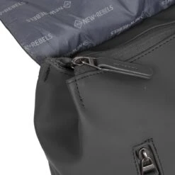 New Rebels® Daley - Rugtas - Zwart - Waterbestendig - 87 - 13L - 25x13x40cm - Rugzak / Backpack 15 New Rebels® Daley - Rugtas - Zwart - Waterbestendig - 87 - 13L - 25x13x40cm - Rugzak / Backpack -Tas Kortingswinkel 1200x1200 1051