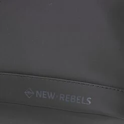 New Rebels® Daley - Rugtas - Zwart - Waterbestendig - 87 - 13L - 25x13x40cm - Rugzak / Backpack 18 New Rebels® Daley - Rugtas - Zwart - Waterbestendig - 87 - 13L - 25x13x40cm - Rugzak / Backpack -Tas Kortingswinkel 1200x1200 1053