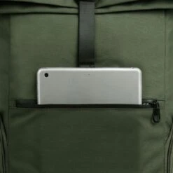 YLX Aven Backpack | Bronze Green | Groen. Recycled Rpet Materiaal. Gerecyclede Plastic Flessen. Eco Friendly. Duurzaam. 14" Laptop Hoes. Backpack - Reistas - Schooltas - Mannen - Vrouwen - Middelbare Scholieren - Studenten - Jongens - Meisjes -Tas Kortingswinkel 1200x1200 206