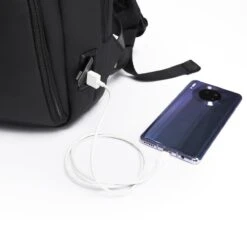 Bange Rugtas - 15,6 Inch - Laptop Rugzak - USB-aansluiting - Waterafstotend - Zwart - Incl. Smart Thermosfles -Tas Kortingswinkel 1200x1200 309