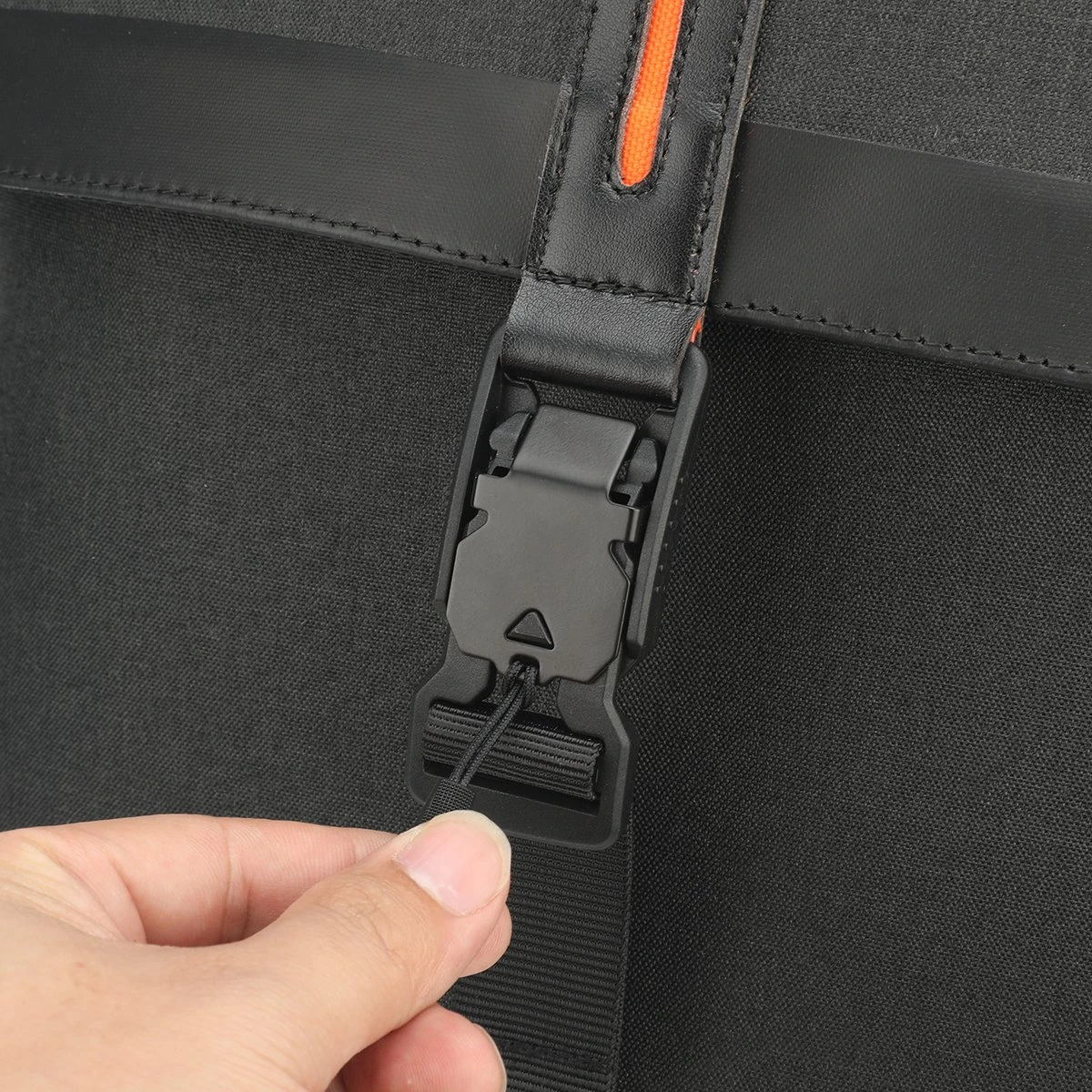 Tigernu Advanced Rugzak - 22 L - 15,6 Inch - Laptop Rugtas - Waterafstotend - Zwart 9 Tigernu Advanced Rugzak - 22 L - 15,6 Inch - Laptop Rugtas - Waterafstotend - Zwart - Afbeelding 7