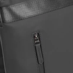 New Rebels® Daley - Rugtas - Zwart - Waterbestendig - 13121087 - 14L - 30x12x38cm - Rugzak / Backpack -Tas Kortingswinkel 1200x1200 883