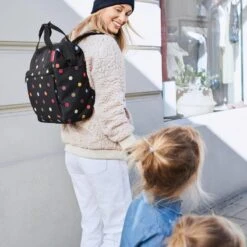 Reisenthel Allrounder R Schouder/ Rugtas - Maat R - 12L - Dots Zwart -Tas Kortingswinkel 1200x1200 927