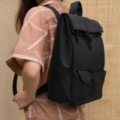 Violet Hamden Essential Bag Dames LaptoptasRugzak Kunststof - Zwart -Tas Kortingswinkel 1200x1200 949