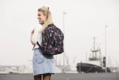 Enrico Benetti Capetown Laptoprugzak 46170 - 15" Laptopvak - 30 Liter - Koraal Print 17 Enrico Benetti Capetown Laptoprugzak 46170 - 15" Laptopvak - 30 Liter - Koraal Print -Tas Kortingswinkel 1200x800 28