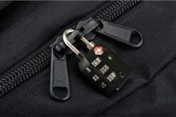 Cabinzero Mini - Handbagage Rugzak - Wizair Afmetingen - Absolute Black -Tas Kortingswinkel 1200x802 6