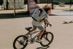 Pick & Pack Haaienvorm - Rugzak - Donkerblauw - Maat M 31 Pick & Pack Haaienvorm - Rugzak - Donkerblauw - Maat M -Tas Kortingswinkel 1200x803