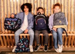 Pick & Pack Haaienvorm - Rugzak - Donkerblauw - Maat M 29 Pick & Pack Haaienvorm - Rugzak - Donkerblauw - Maat M -Tas Kortingswinkel 1200x874