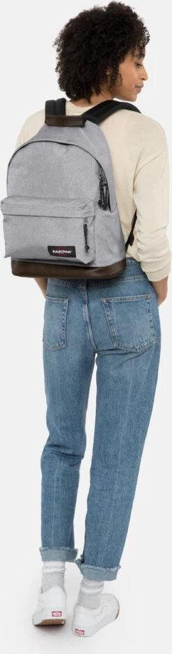 Eastpak WYOMING Rugzak, 24 Liter - Sunday Grey -Tas Kortingswinkel 317x1200