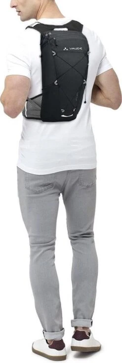 VAUDE Uphill 9 LW Rugzak - Black - 0,360 Kg - 9 L - Lichtgewicht Gesiliconiseerd Materiaal - Ademende Schouderriemen -Tas Kortingswinkel 405x1200 1