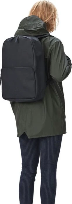 Rains Field Bag Rugzak Unisex - Black - One Size 35 Rains Field Bag Rugzak Unisex - Black - One Size -Tas Kortingswinkel 427x1200