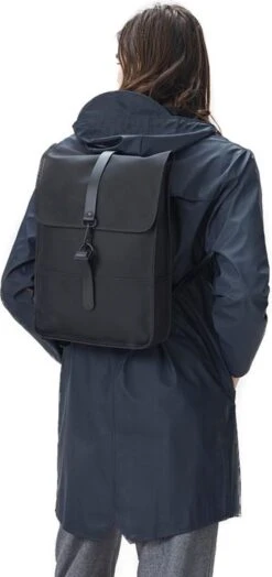 Rains Mini Rugzak 9 Liter - Zwart -Tas Kortingswinkel 566x1200