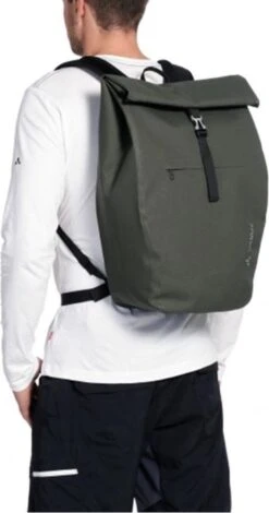 VAUDE Clubride II Rugzak - Phantom Black - 0,834 Kg - 27 L - Waterdichte Ritssluiting Op Hoofdvak - Waterdichte Rolsluiting 9 VAUDE Clubride II Rugzak - Phantom Black - 0,834 Kg - 27 L - Waterdichte Ritssluiting Op Hoofdvak - Waterdichte Rolsluiting -Tas Kortingswinkel 630x1200