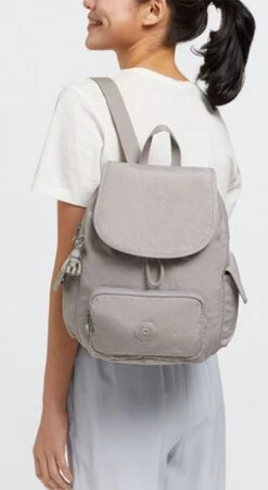 Kipling CITY PACK S Rugzak, 13 Liter - Grey Gris -Tas Kortingswinkel 657x1200