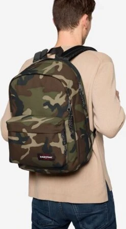 Eastpak Back To Work Rugzak - 15 Inch Laptopvak - Camo 31 Eastpak Back To Work Rugzak - 15 Inch Laptopvak - Camo -Tas Kortingswinkel 662x1200 1