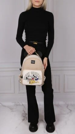 DISNEY Mickey Mouse And Friends - Beige Rugzak Met Reliëf En Een Handvat -Tas Kortingswinkel 676x1200 1