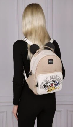 DISNEY Mickey Mouse And Friends - Beige Rugzak Met Reliëf En Een Handvat -Tas Kortingswinkel 692x1200 1