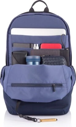 XD Design Bobby Soft - Anti-Diefstal Rugzak 16 Liter - Navy 26 XD Design Bobby Soft - Anti-Diefstal Rugzak 16 Liter - Navy -Tas Kortingswinkel 717x1200 3