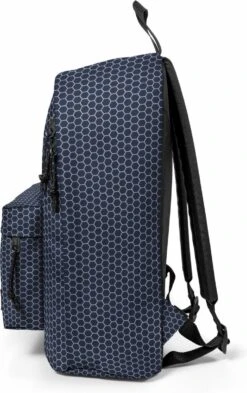 Eastpak OUT OF OFFICE Rugzak, 27 Liter, 13.3 Inch Laptopvak - Refleks Navy 24 Eastpak OUT OF OFFICE Rugzak, 27 Liter, 13.3 Inch Laptopvak - Refleks Navy -Tas Kortingswinkel 754x1200 9