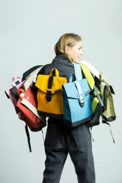 Bold Banana - Envelope Mini Rugzak - Power Petrol -Tas Kortingswinkel 800x1200 14