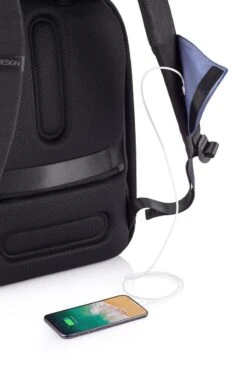 XD Design Flex Gym Bag - Anti-diefstal Rugzak - 16 Tot 24 Liter - Zwart 20 XD Design Flex Gym Bag - Anti-diefstal Rugzak - 16 Tot 24 Liter - Zwart -Tas Kortingswinkel 800x1200 19