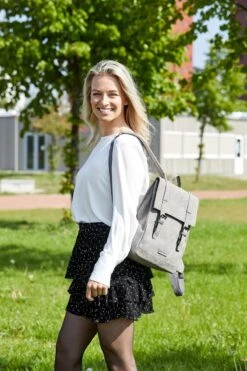 Enrico Benetti Amy Rugzak 66581 - Camel 13 Enrico Benetti Amy Rugzak 66581 - Camel -Tas Kortingswinkel 800x1200 27