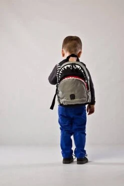 Pick & Pack Shark Shape Kinderrugzak - Grey 32 Pick & Pack Shark Shape Kinderrugzak - Grey -Tas Kortingswinkel 800x1200 95