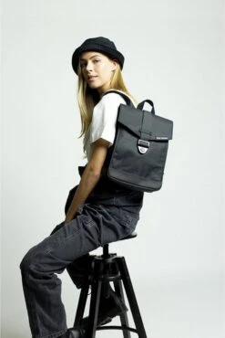 Bold Banana - Envelope Mini Rugzak - Beautiful Black -Tas Kortingswinkel 801x1200 10