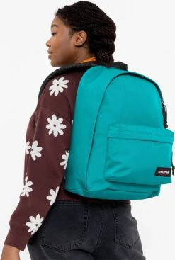 Eastpak Out Of Office Rugzak Arctic Aqua -Tas Kortingswinkel 807x1200 3