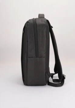 Dailyibed - 1988 - Rugzak - Schooltas - Laptoptas - Usb Poort - Zwart 10 Dailyibed - 1988 - Rugzak - Schooltas - Laptoptas - Usb Poort - Zwart -Tas Kortingswinkel 832x1200 3