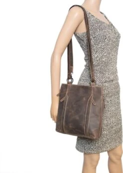 Rugtas Leer Of Schoudertas Leer Cognac - Rugzak Leer Anti-Diefstal - Groter Te Maken Met 2 Zij Ritsen -Tas Kortingswinkel 855x1200 14