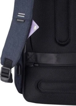 XD Design Bobby Hero Regular - Anti-Diefstal Rugzak 18 Liter - Navy -Tas Kortingswinkel 861x1200 2